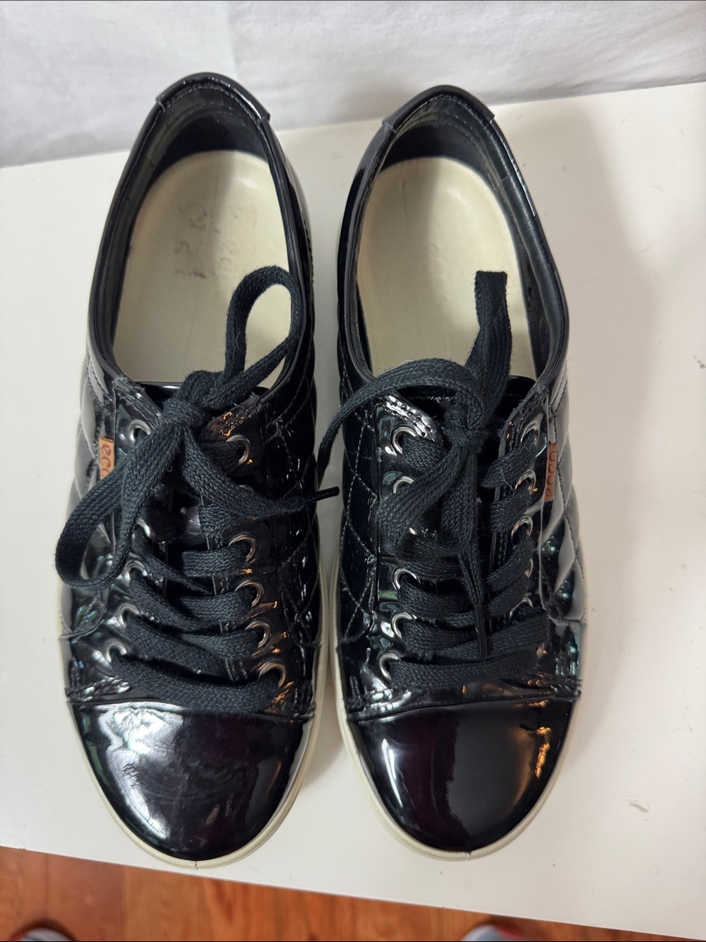 Ecco Women's Black Patent Lace-Up Sneakers